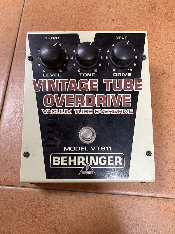 Behringer VT911 Vintage Tube Overdrive