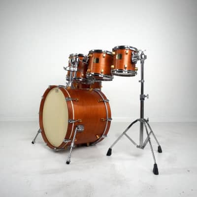 Yamaha Maple Custom 5-Piece Drum Kit in Vintage Natural 22,8,10,12,14 image 3