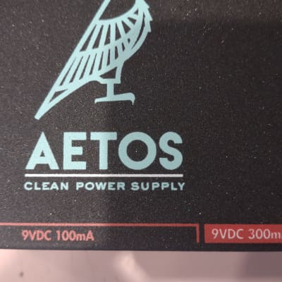 Walrus Audio Aetos 120V Clean Power Supply image 3