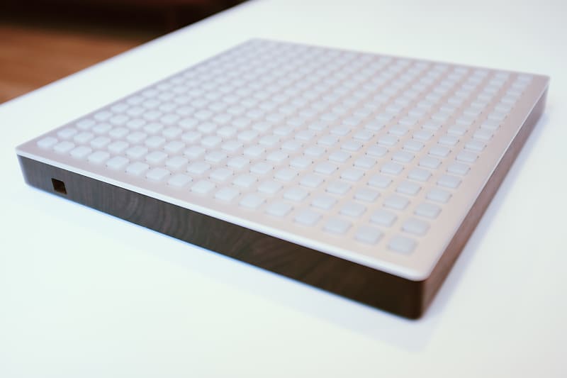 Monome 256 | Reverb