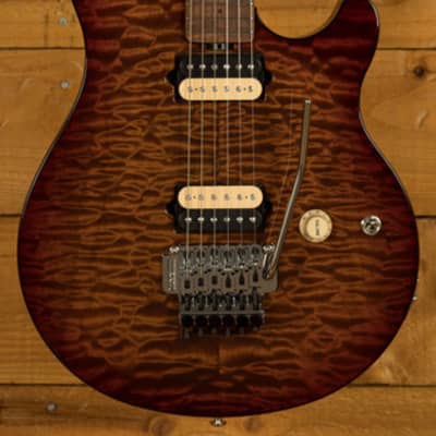 ギター MUSICMAN Axis ROASTED AMBER Quilt Ernie Ball Music Man Axis - Roasted Amber Quilt - Roasted