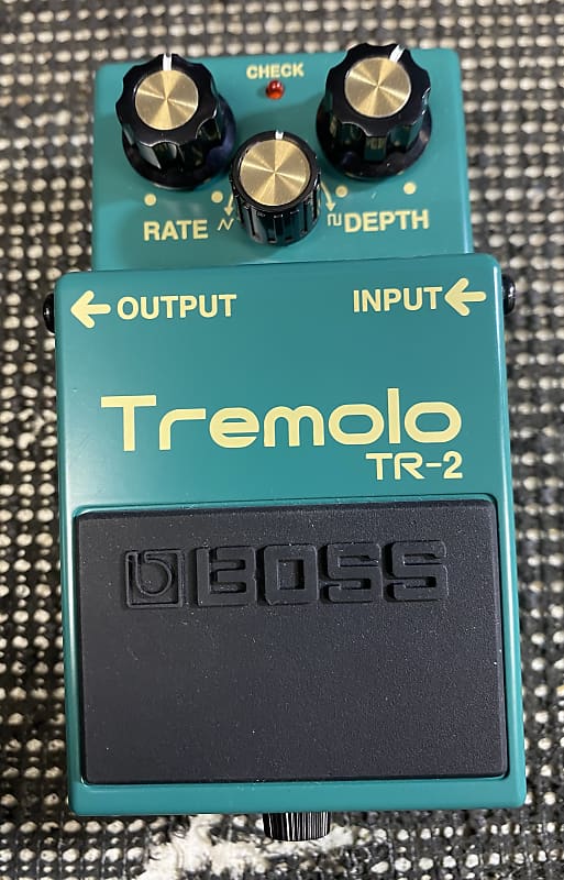 Boss TR-2