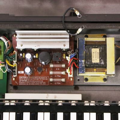 1983 Yamaha DX9 Programmable Digital FM Synthesizer Keyboard Vintage Synth image 21