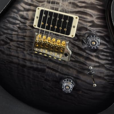 PRS Wood Library Custom 24 in Charcoal Fade Smokeburst with Quilt Maple Top, Swamp Ash Back, and Maple Neck image 2