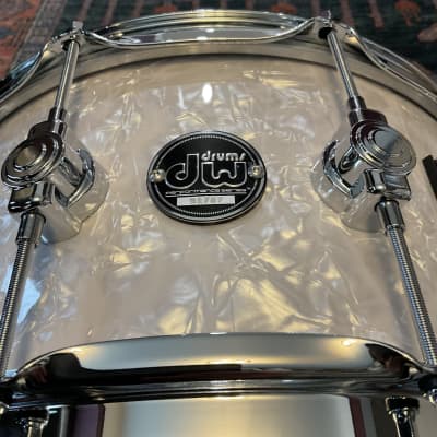 DW Performance Series Snare Drum - 6.5 x 14-inch - White Marine Pearl FinishPly image 2