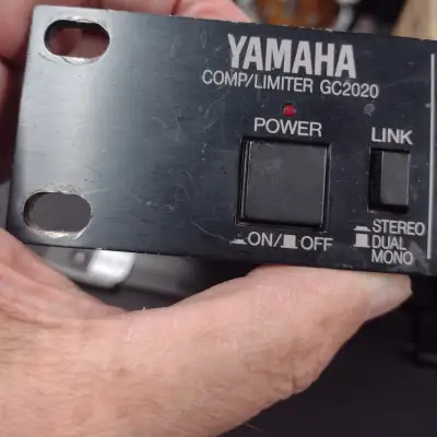 Yamaha GC 2020 2 channel Comp/ Limiter  Black