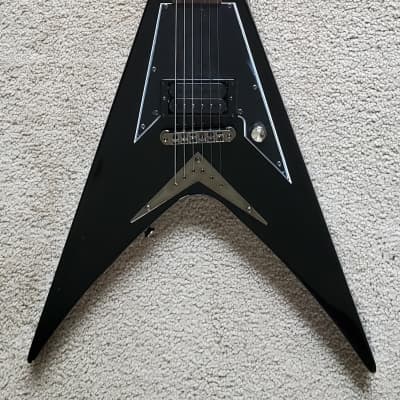 Samick SV10 Flying V Style Electric Guitar, Black Finish - New Gator Extreme Gig Bag* image 1