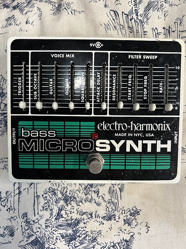 Bass MicroSynthesyzer Analog Microsynth-