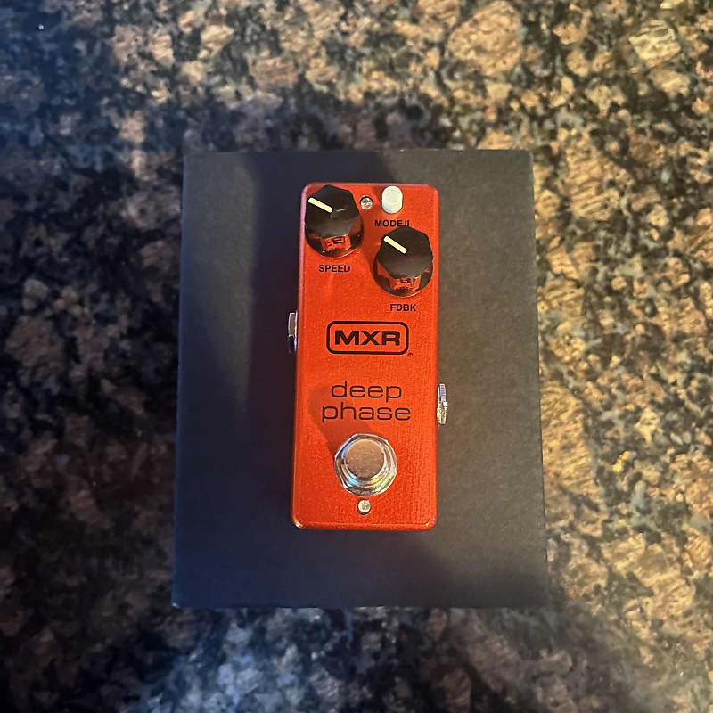 MXR M279 Deep Phase
