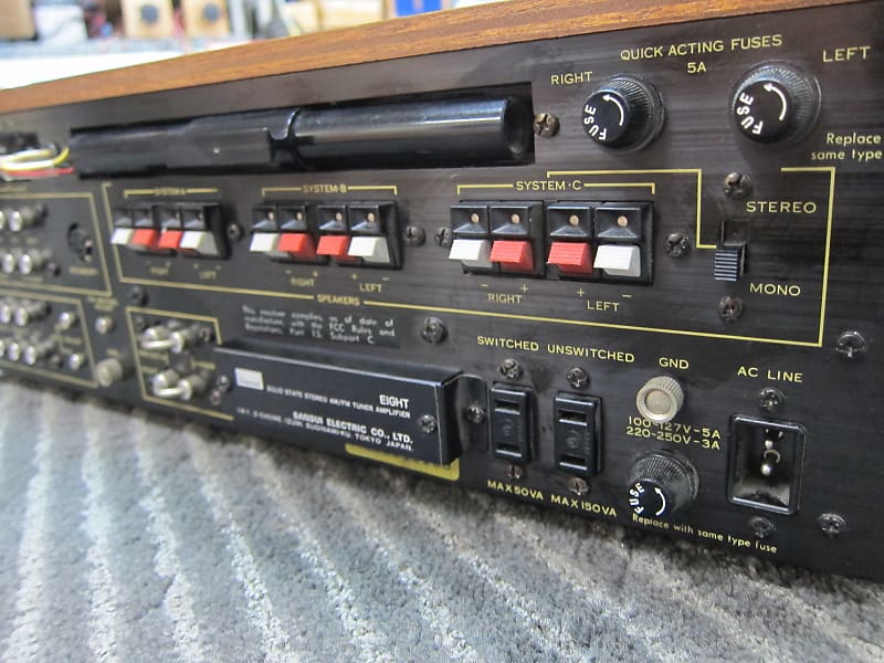 Sansui Model Eight FM/Am Stereo Analogue Receiver, Top Line