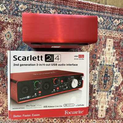 Focusrite Scarlett 2i4 2nd Gen USB Audio Interface | Reverb