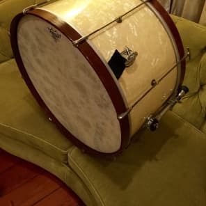 W.F.L. - Ludwig 14x26 Vintage Bass Drum  1930s-1950s White Marine Pearl image 1