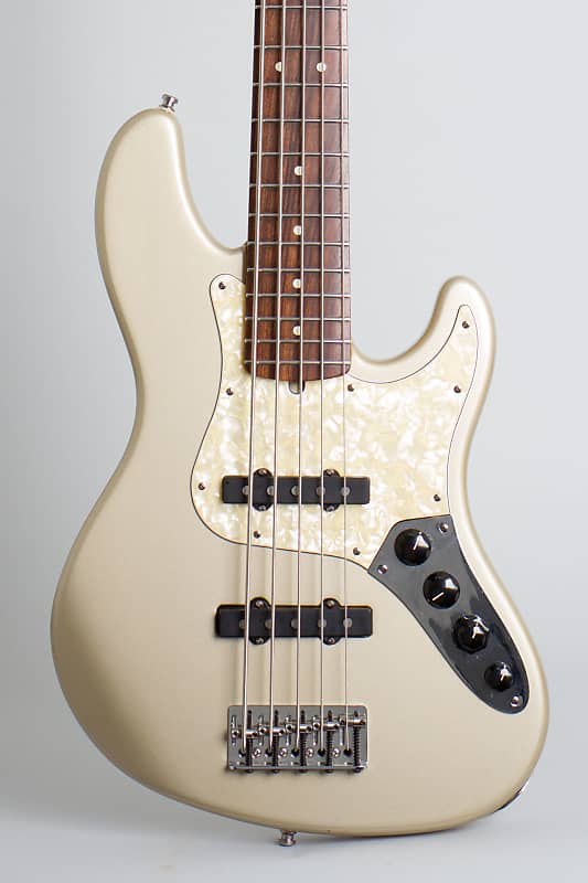 【本日限定価格】1998年 fender deluxe jazz bass Ⅴ E12A58EC_572F_45F6_AA4D_387643