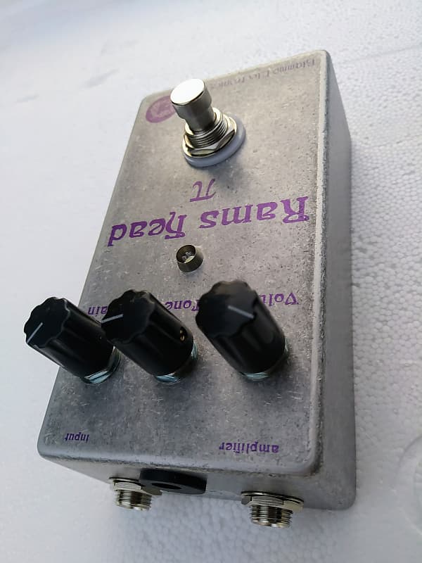 Violet Ram's Head Big Muff CLONE