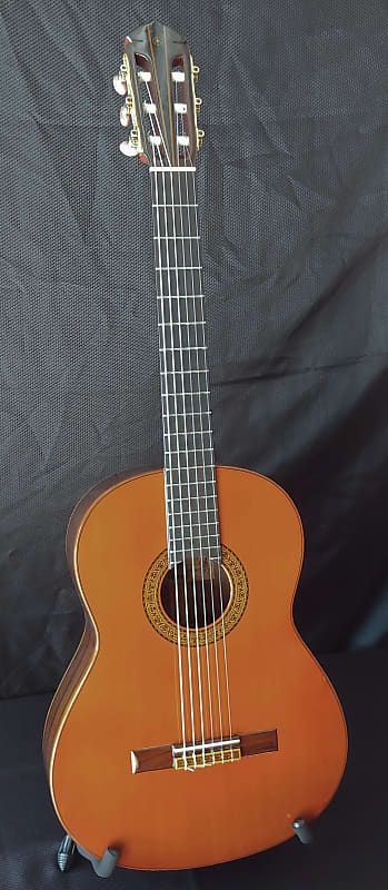 1972 Yamaha GC-10D Rosewood and Spruce Classical Guitar