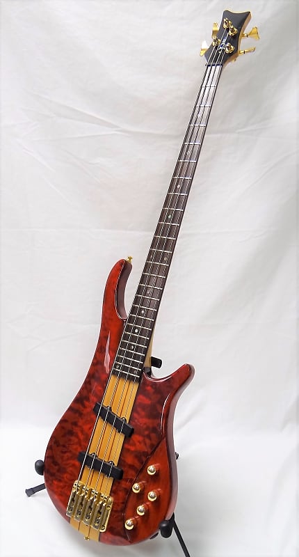 DEAN guitar ディーン Razor アンバー 4弦ベース 専用ケース付 DEAN guitar ディーン Razor アンバー 4弦ベース 専用ケース付
