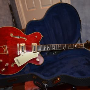 rare gretsch 7587 electric guitar with original hard shell case. image 1