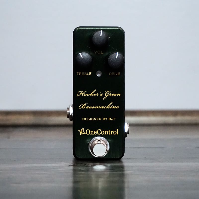 One Control Hooker's Green Bass Machine