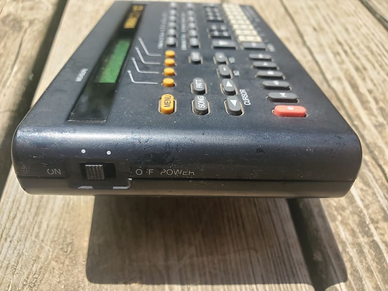 YAMAHA　QY10 Yamaha QY10 - Wikipedia