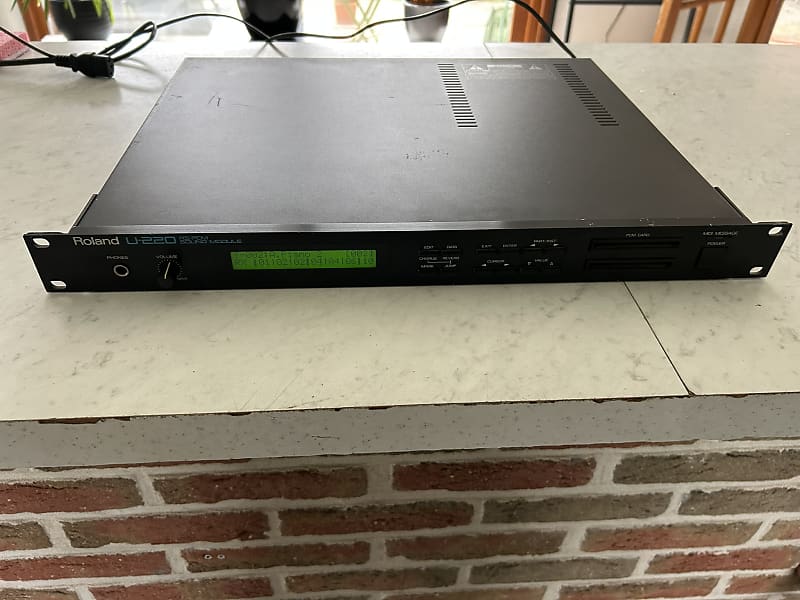 Roland U-220 RS-PCM Sound Module | Reverb Australia