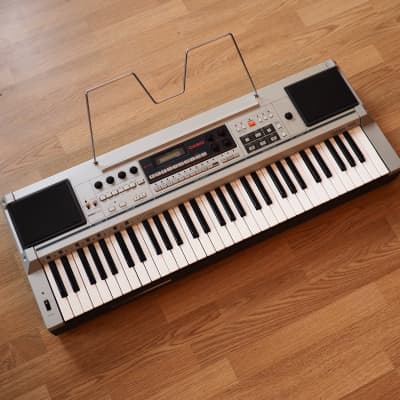 Casio CT-7000 Casiotone 61-Key Synthesizer 1980s - Gold, with original case!