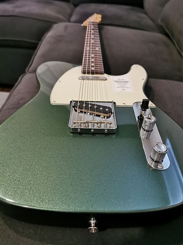 Fender MIJ Traditional II '60s Telecaster 2022 Aged Sherwood green