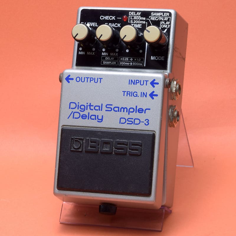 ギター BOSS DSD-3 Digital Sampler / Delay Boss DSD-3 Digital Sampler/Delay - What To Know & Where To