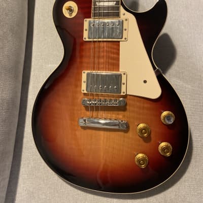 Gibson Les Paul Standard '60s 2021 - Present - Triburst image 5