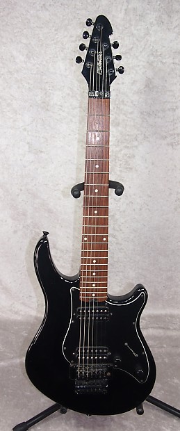 Peavey Predator Plus TR7 TR 7 electric guitar in black finish Reverb