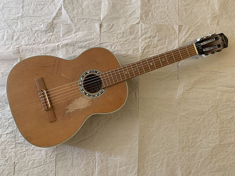 YAMAHA ヤマハ NO.40 ダイナミックギター YAMAHA Dynamic Guitar No.40 ダイナミックギター YAMAHA