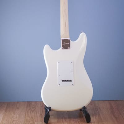Squier Paranormal Cyclone Pearl White DEMO image 7