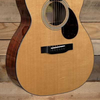 Eastman  E6OM-TC Acoustic/Electric Guitar Thermo-Cure Natural w/ Case for sale