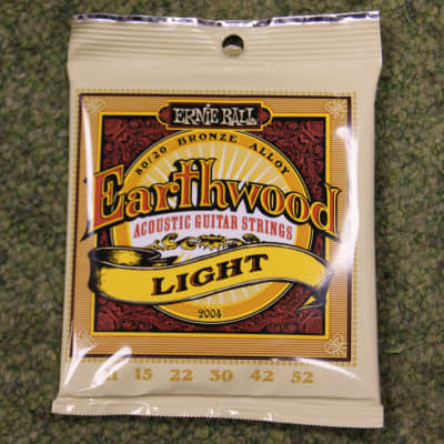 Ernie Ball 2004 Earthwood Light 80 20 Acoustic Guitar Strings