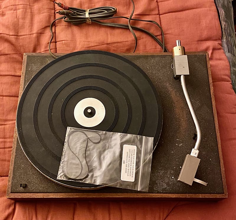 acoustic research turntable