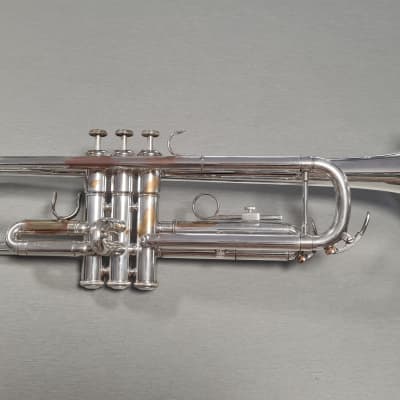 Trompette Bach Stradivarius 37 occasion - Atelier Occazik