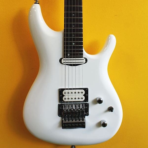 Ibanez JS2400 Joe Satriani Signature J Craft Team Japan 2011