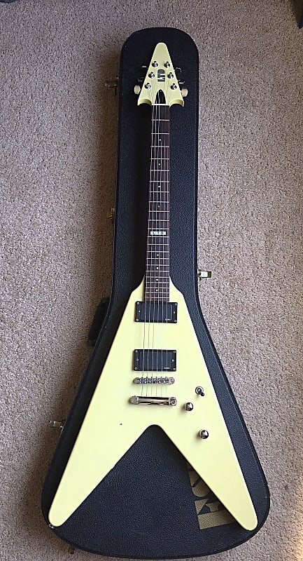 ESP LTD V-200 1998 Olympic White Lawsuit Model EMG JH1 | Reverb ESP LTD V-200 1998 Olympic White Lawsuit Model EMG JH1 | Reverb