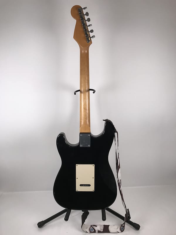 ギター Legend Stratocaster Electric Guitar Legend Stratocaster Electric Guitar | Reverb