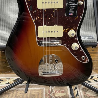 Fender American Professional II Jazzmaster with Rosewood Fretboard 3-Color Sunburst image 2