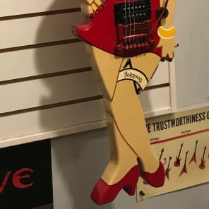 Johnson Betty Boop Guitar 1985 image 9