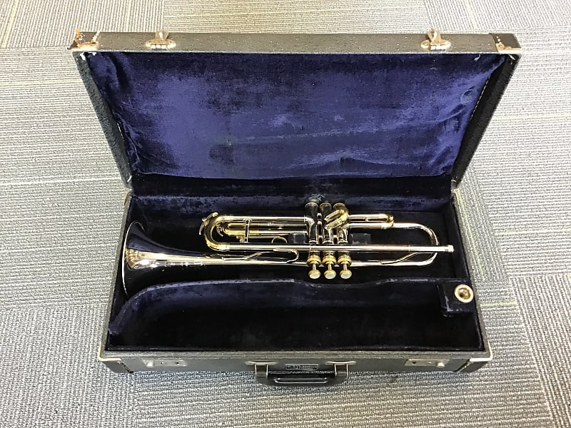 Martin deluxe trumpet - Silver | Reverb