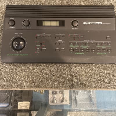 Yamaha TG33 Tone Generator - Plastique