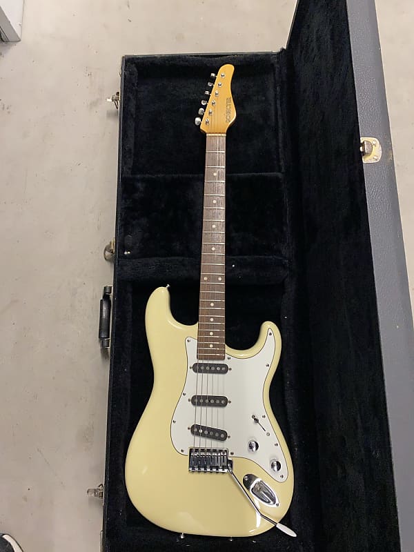 SCHECTER VINTAGE STRATOCASTER USA