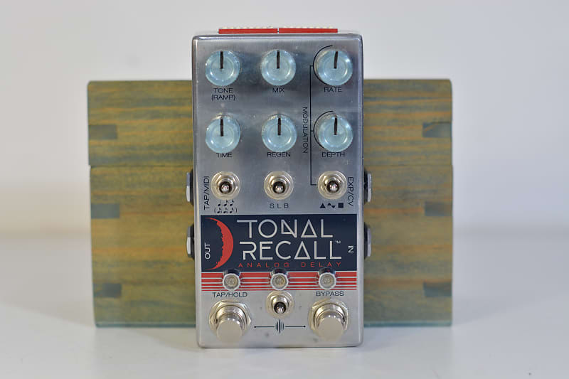 Chase Bliss Audio Tonal Recall Analog Delay 2016 - 2017 - Graphic with Blue  Knobs