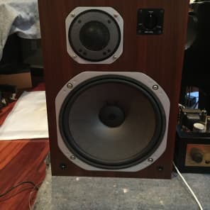 Yamaha NS-690 Three-way 'Bookshelf' loudspeakers - Mint Condition! Baby brother to the NS-1000 image 8