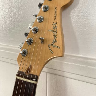 Fender Toronado Deluxe Series American Made image 7