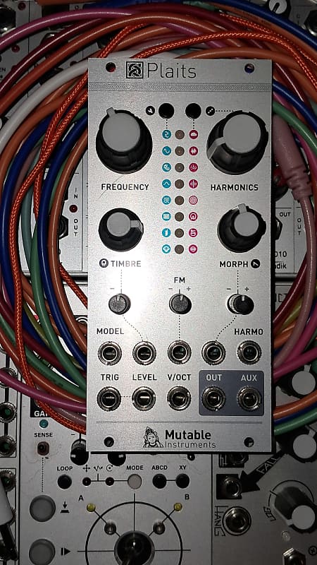 Mutable Instruments Plaits