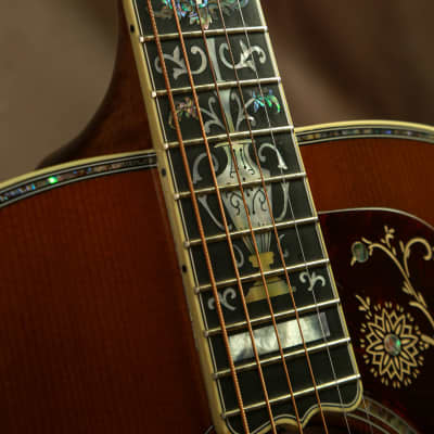 Gibson SJ-200 Masterpiece Custom Acoustic Guitar J-200 image 7