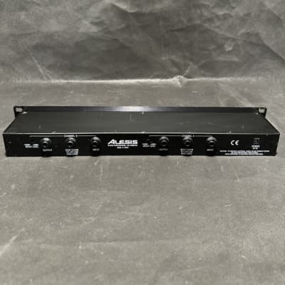 Alesis 3630 Dual-Channel Compressor / Limiter with Gate 1990s - Black image 3