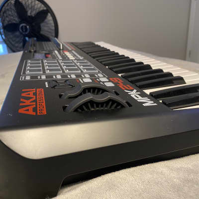 Mint/new Akai MPK249 USB/iOS 49-Key MIDI Controller Keyboard image 1